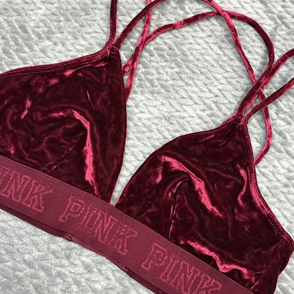 Victoria's Secret PINK Women's S Red‎ Velvet Triangle Bralette Strappy Wireless